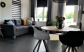 Lis De Maison